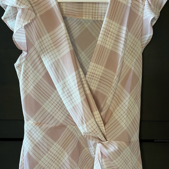 Business Plaid Shell Blouse - Picture 3 of 8